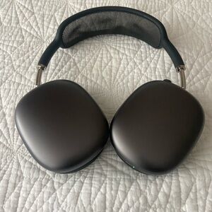 Apple AirPods Max Headphones - Space Gray